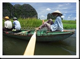 Tam Coc-Vietnam-19