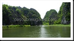 Tam Coc-Vietnam-22