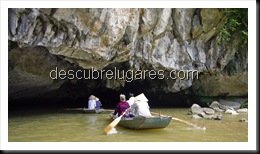Tam Coc-Vietnam-29