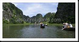 Tam Coc-Vietnam-37